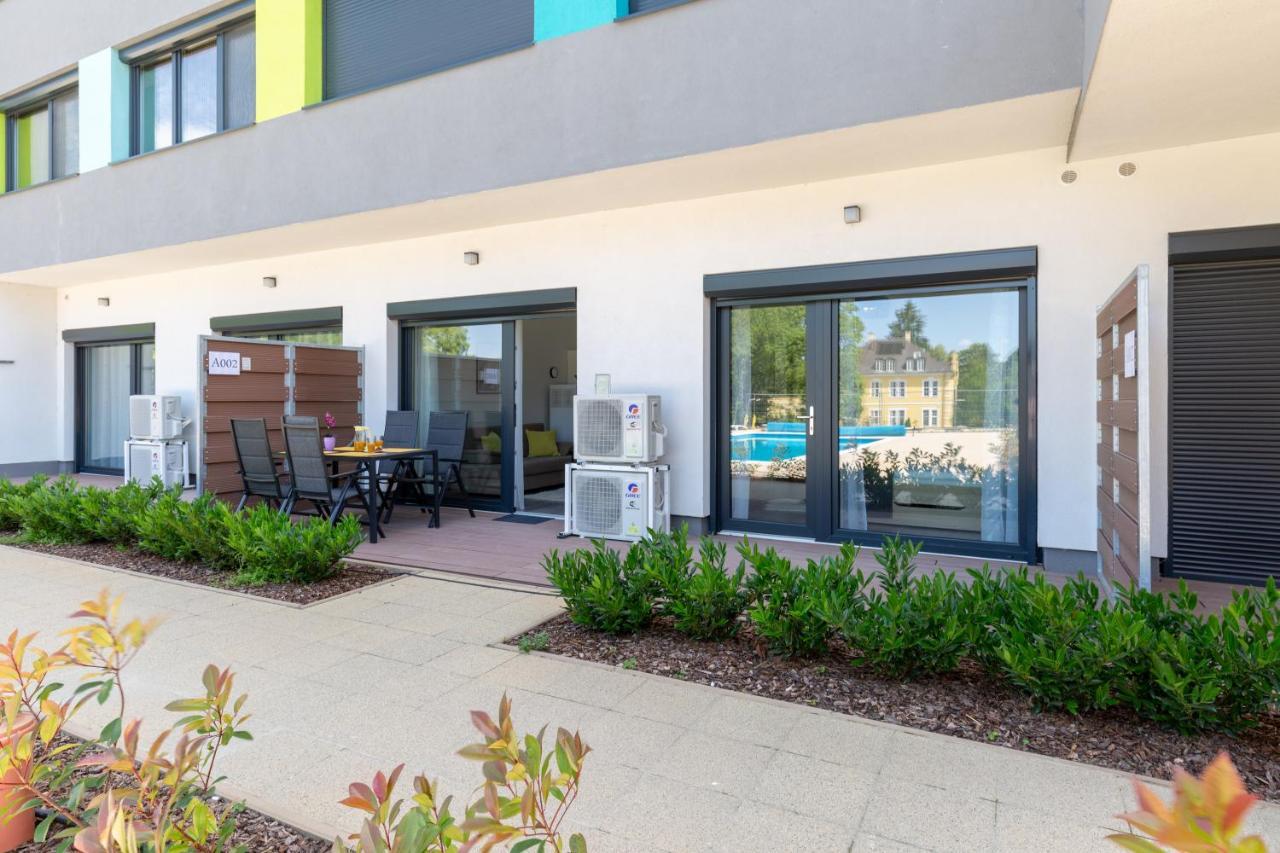 Pauzo Balaton Aparthotel Balatonfoldvar Ngoại thất bức ảnh