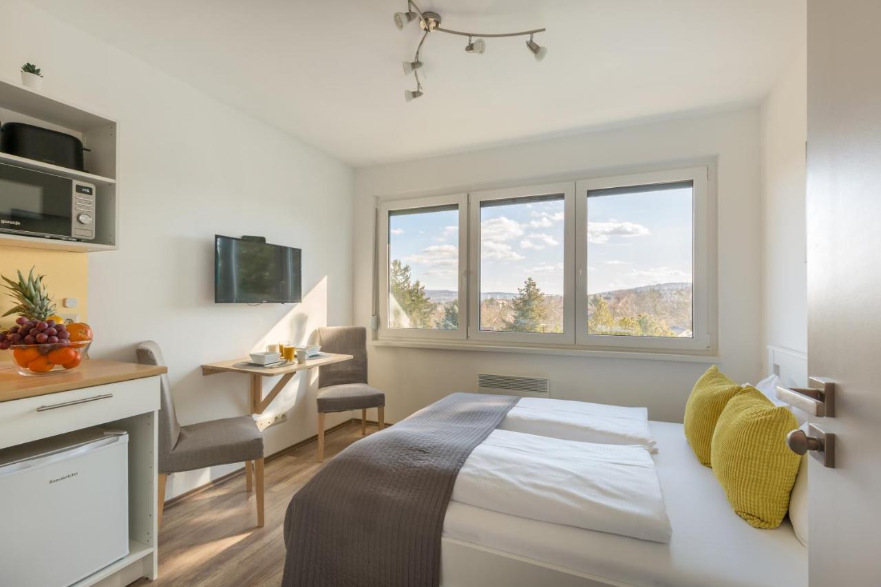 Pauzo Balaton Aparthotel Balatonfoldvar Ngoại thất bức ảnh