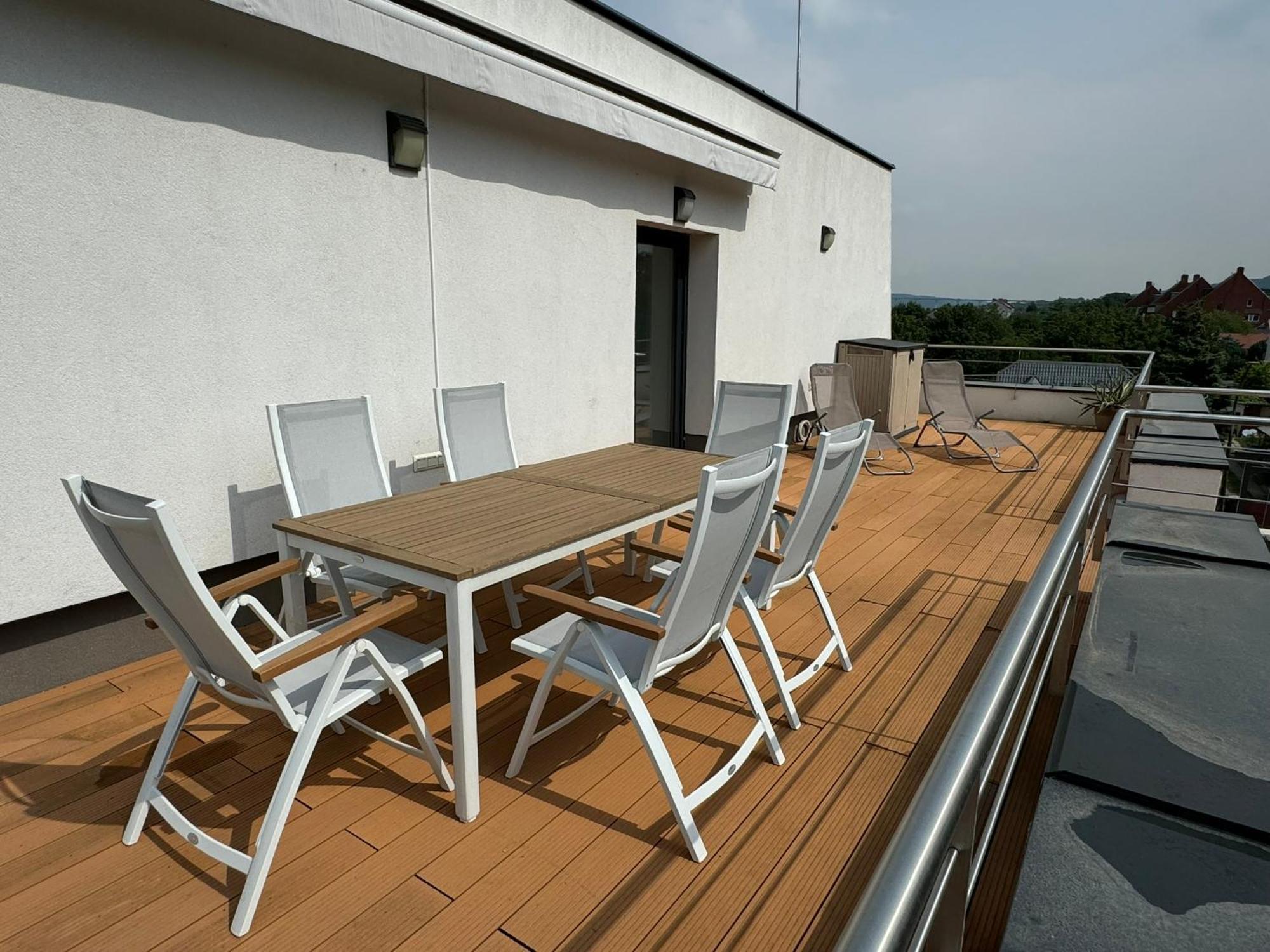 Pauzo Balaton Aparthotel Balatonfoldvar Ngoại thất bức ảnh